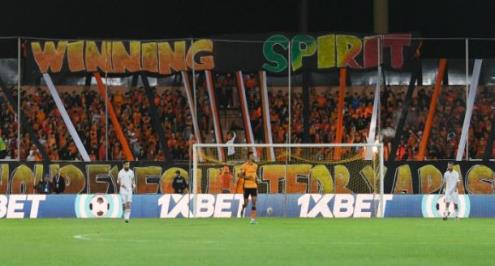 "كان للحكم المصري رأي آخر".. أبو سليم يعلق على الهزيمة من نهضة بركان 